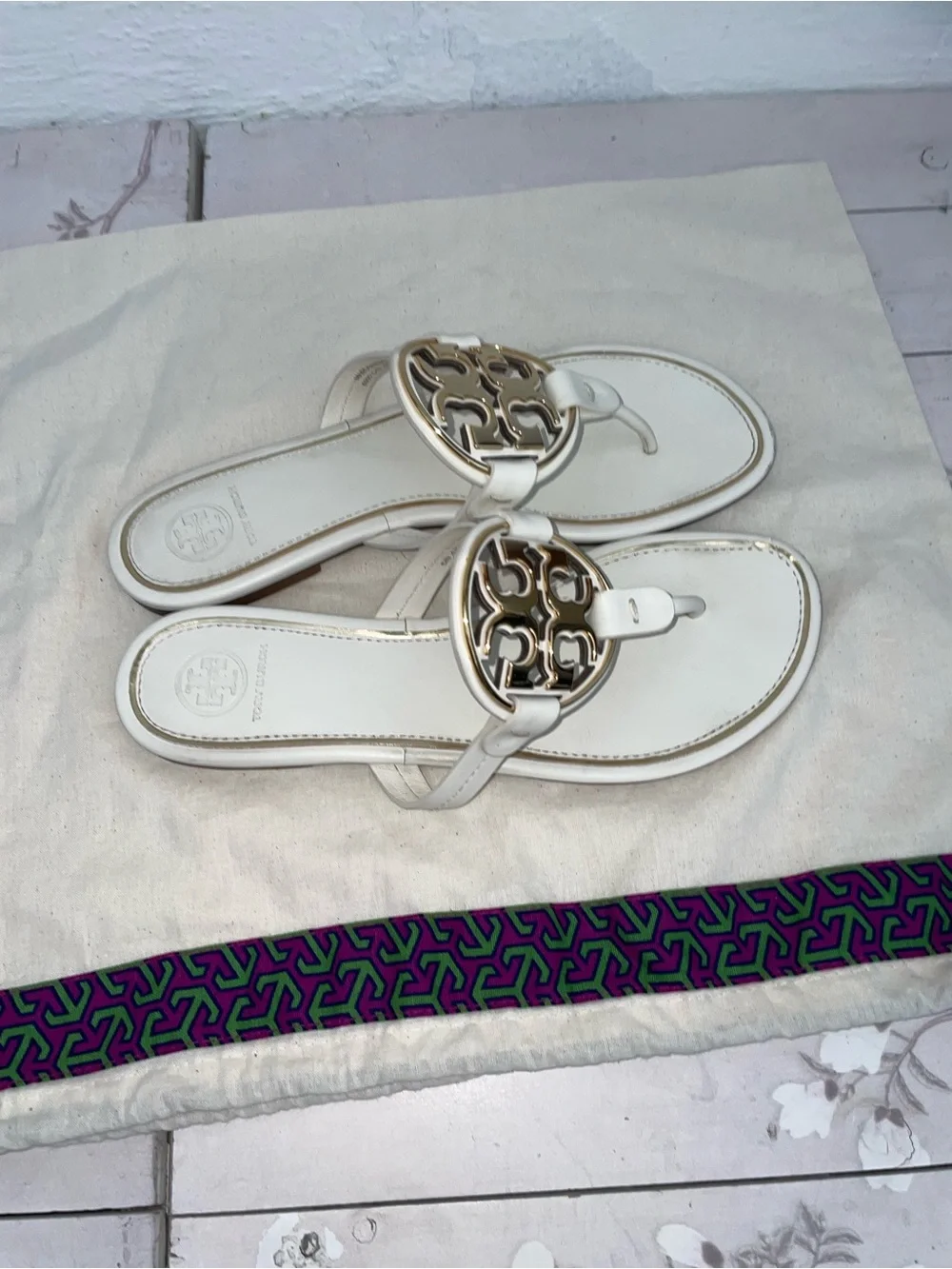 Tory Burch White Leather Gold Logo Thong Sandals